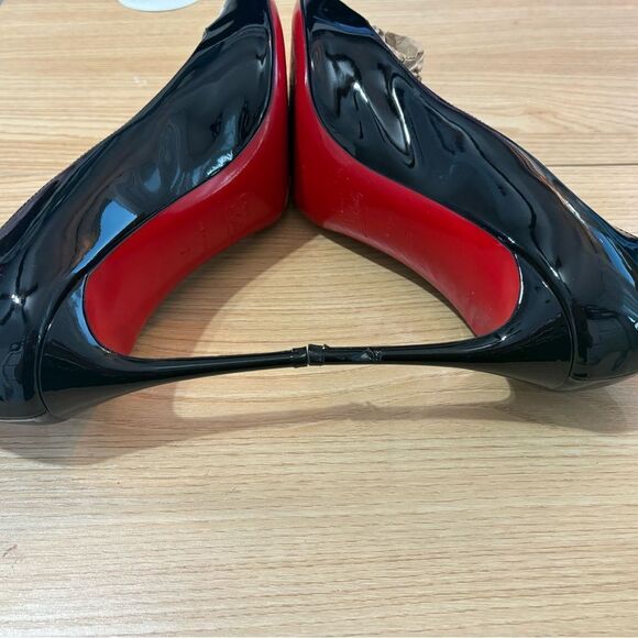 Christian Louboutin Dust Bag So Kate Black Patent Leather Pointed Toe 11 $895 - Picture 8 of 16